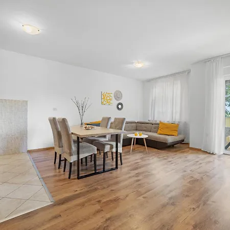 Neea * ميدولين