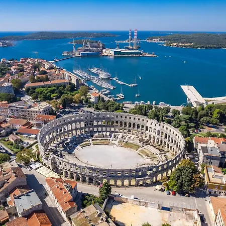 Neea شقة ميدولين