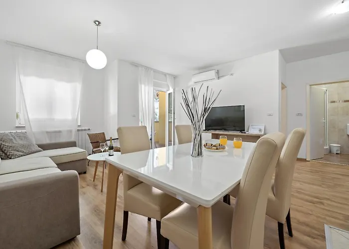 아파트 Neea 메덜린