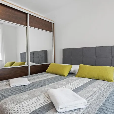 Lägenhet Neea Medulin