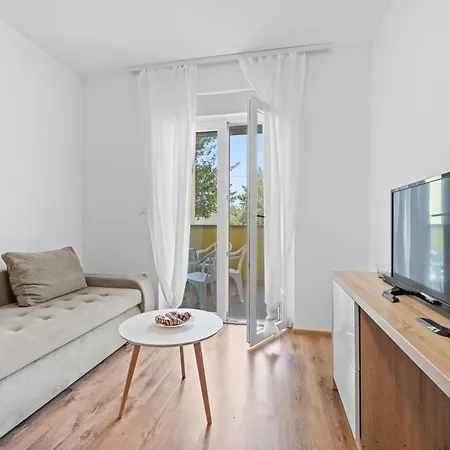 Lägenhet Neea Medulin